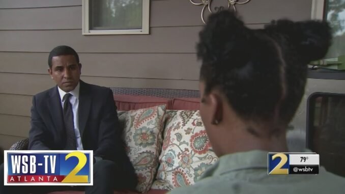 Nigerian lady jumps out of car over dating question