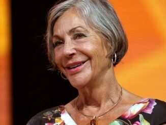 Alice Walton maintains top spot as world's richest woman