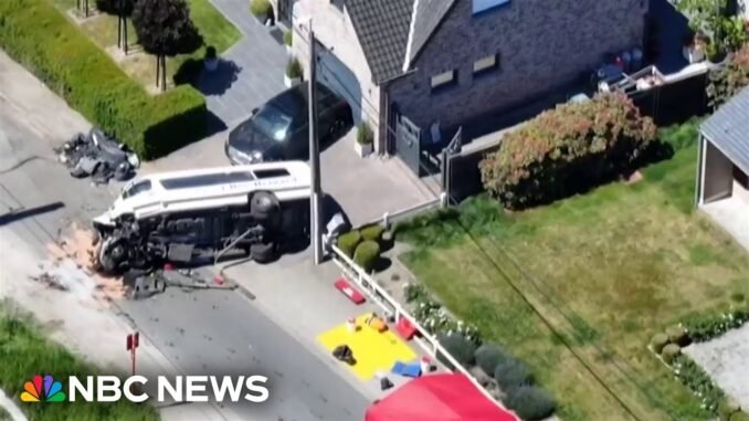 Prisoner escapes custody van UK