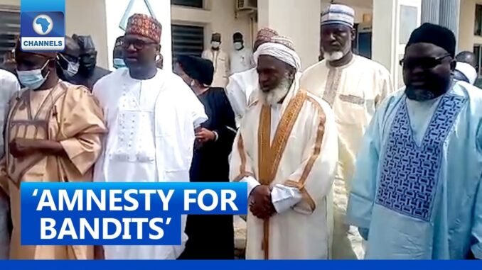 Sheikh Gumi urges FG to grant bandits amnesty