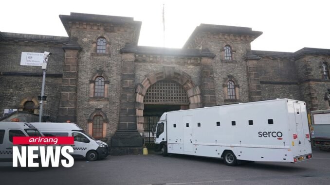 Alert as Nigerian Man Escapes From Prison Van