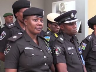 Mob Targets Police Officers Mistaken for Kidnappers