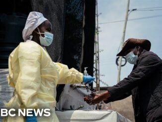 US Ebola patient airlifted