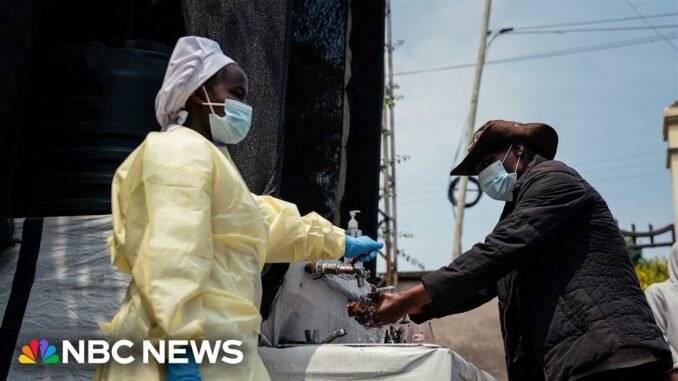 US Ebola patient airlifted