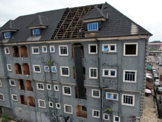 Father Throws Children From Building, Then Himself