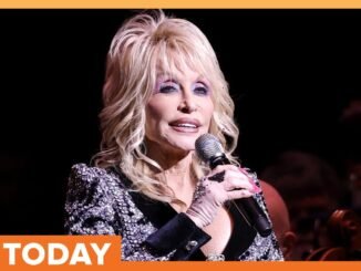 Dolly Parton apologizes for missing Dollywood opening