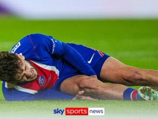Kvaratskhelia faces surgery for ACL injury
